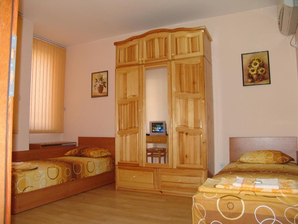 וליקו טורנובו Our Home Guest Rooms מראה חיצוני תמונה